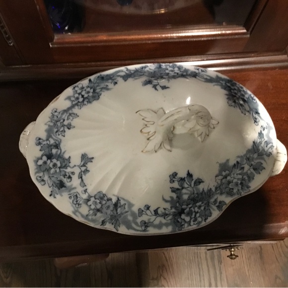 Doris Barka Lace Edge English Bowl - Picture 4 of 12